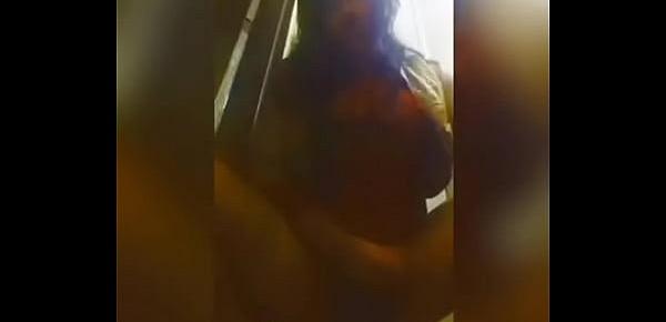  Travesti puta mexicana se masturva  por el culo